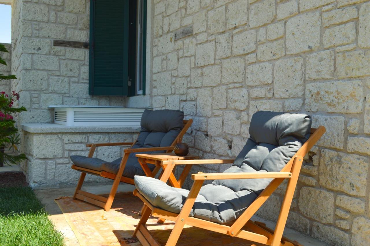 Muezeyyen Hanim Konagi Alaçatı Extérieur photo